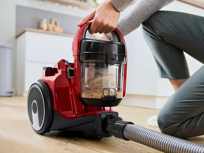How Bagless Vacuum Cleaners Separate Dust and Debris