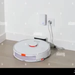 How Long a Robot Vacuum Battery Typically Lasts