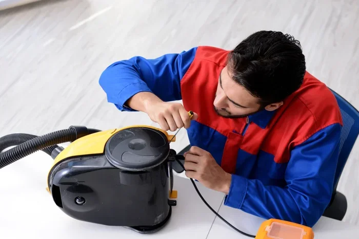What Causes a Vacuum Cleaner to Smell Bad and How to Fix It